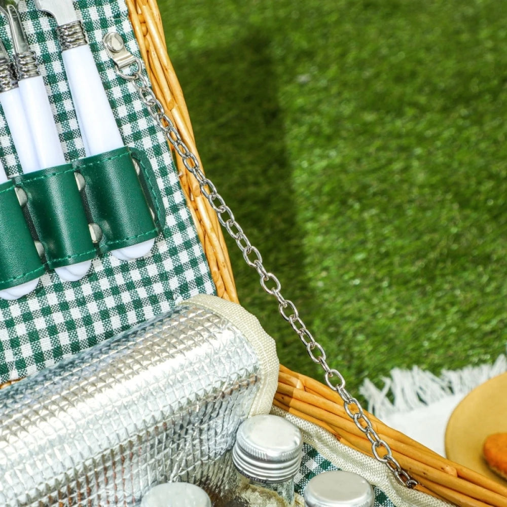 Vävd picknickkorg med tillbehör