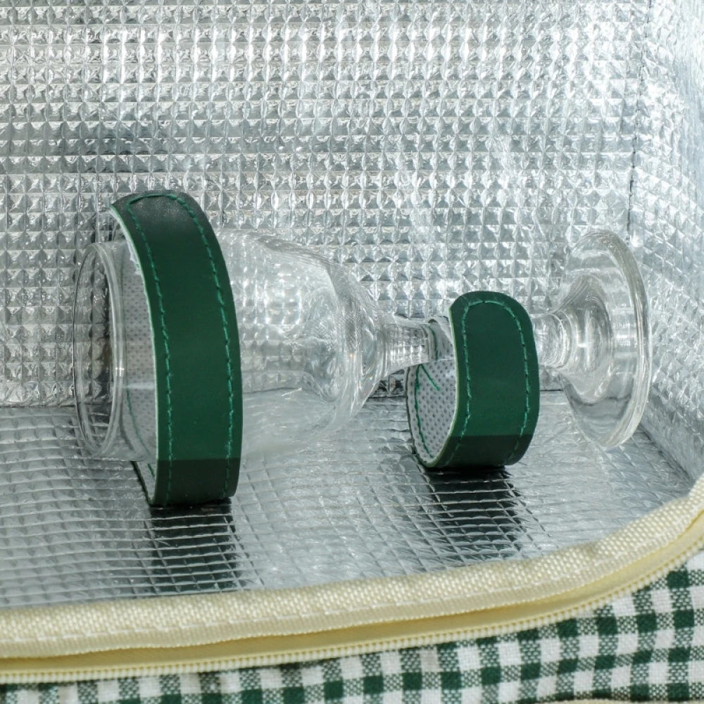Vävd picknickkorg med tillbehör